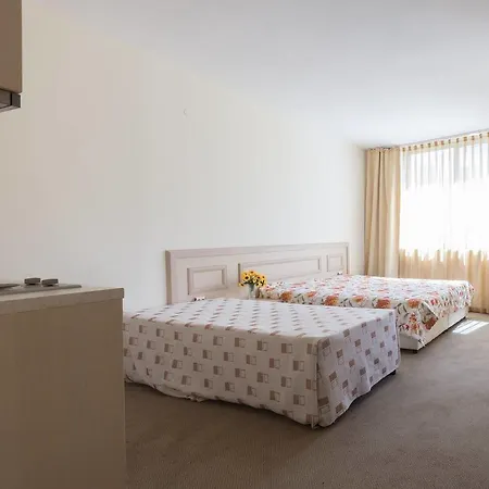 Wifi❤studio With Kitchen & Balcony Pool View❤av❤ *