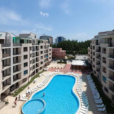 Wifi❤studio With Kitchen & Balcony Pool View❤av❤